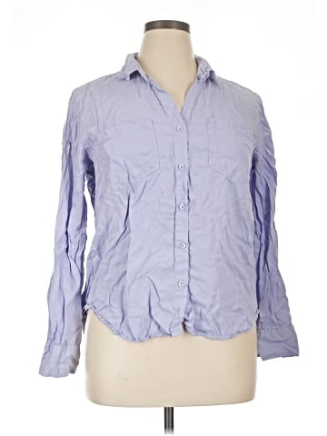 Velvet Heart 3/4 Sleeve Button-Down Shirt (view 1)