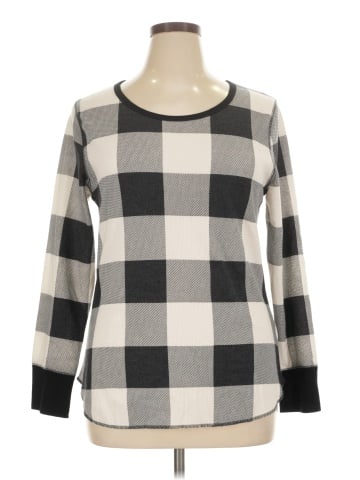 Old Navy Pullover Sweater (view 1)