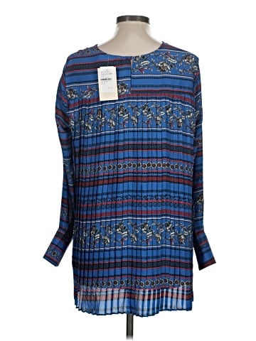 Everleigh 3/4 Sleeve Blouse (view 2)