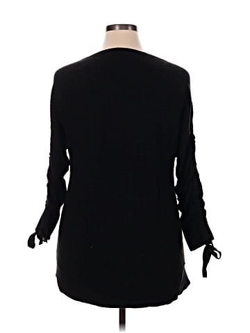 New York & Company Pullover Sweater (view 2)