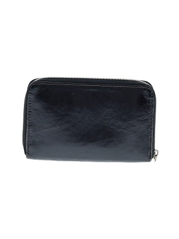 Unbranded Wallet (view 2)