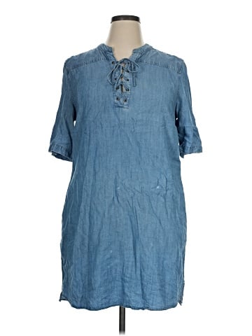 Philosophy Republic Clothing Casual Dress (view 1)