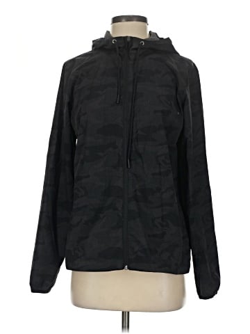 Vuori Windbreaker (view 1)