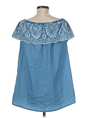 Haute Monde Casual Dress (view 2)