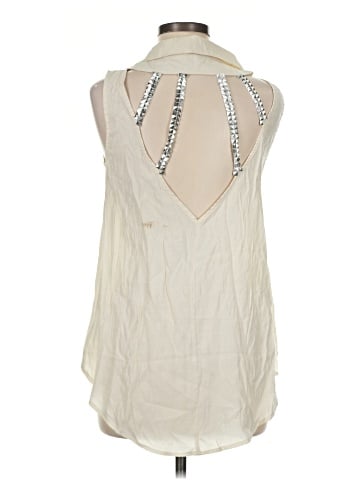Entro Sleeveless Blouse (view 2)