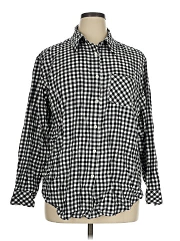 Lane Bryant Long Sleeve Button-Down Shirt (view 1)