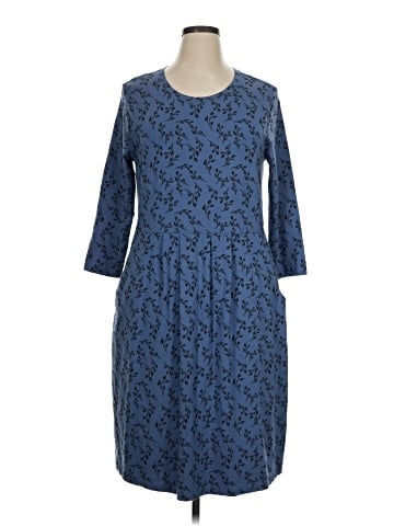 North Style Casual Dress (view 1)