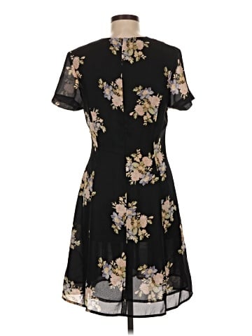 Amanda Smith Casual Dress (view 2)