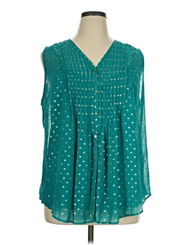 Liz Claiborne Career Sleeveless Blouse (view 1)