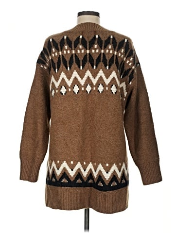 Old Navy Pullover Sweater (view 2)