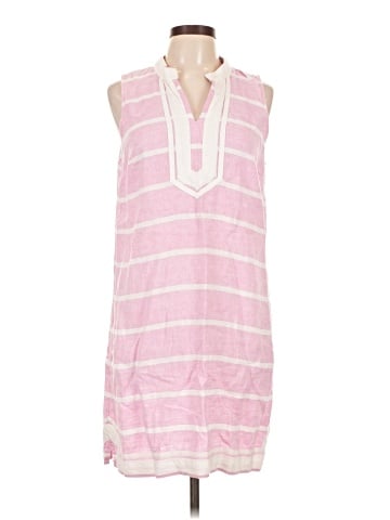Crown & Ivy Casual Dress (view 1)