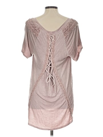 Knox Rose Short Sleeve T-Shirt (view 2)