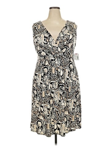 St. John's Bay Casual Dress (view 1)
