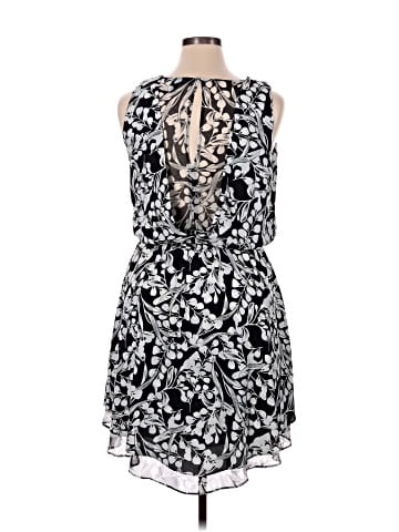 White House Black Market Casual Dress (view 2)