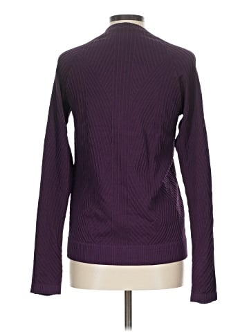 Lululemon Athletica Long Sleeve T-Shirt (view 2)