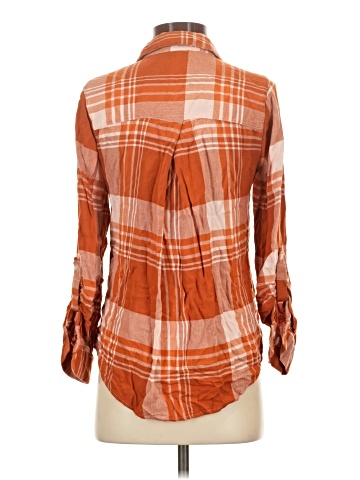 Charlotte Russe Long Sleeve Button-Down Shirt (view 2)
