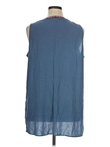 Whisper Sleeveless T-Shirt (view 2)