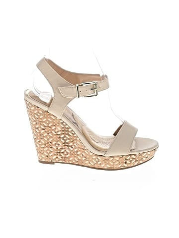 Jessica Simpson Wedges (view 1)