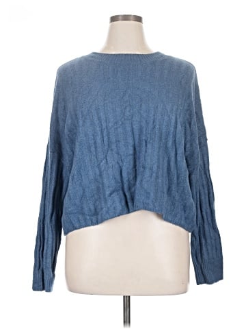 American Eagle Outfitters Pullover Sweater (view 1)