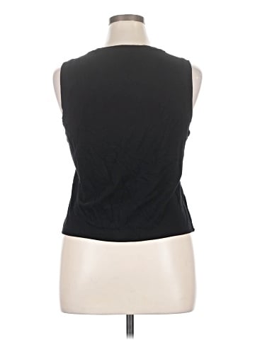 Old Navy Sleeveless T-Shirt (view 2)
