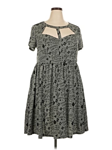 Hot Topic Casual Dress (view 1)