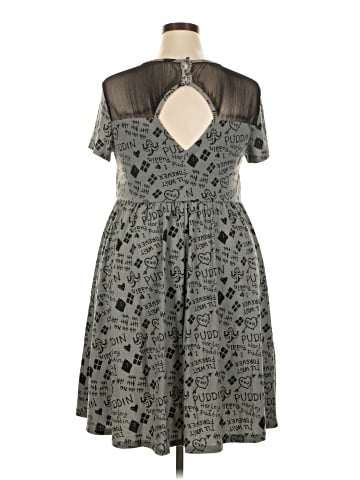Hot Topic Casual Dress (view 2)
