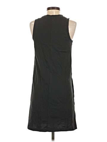 Old Navy Casual Dress (view 2)