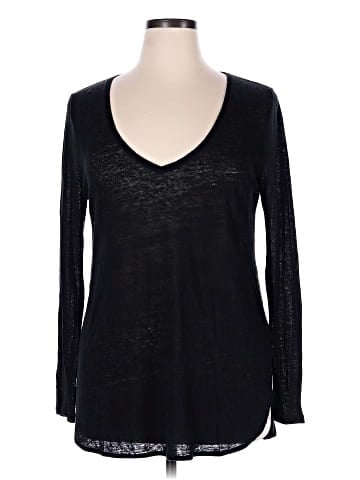 Mossimo Long Sleeve T-Shirt (view 1)