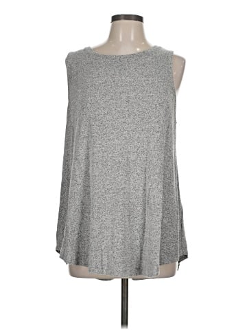 Old Navy Sleeveless T-Shirt (view 1)