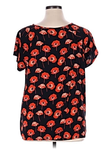 CAbi Short Sleeve Blouse (view 2)