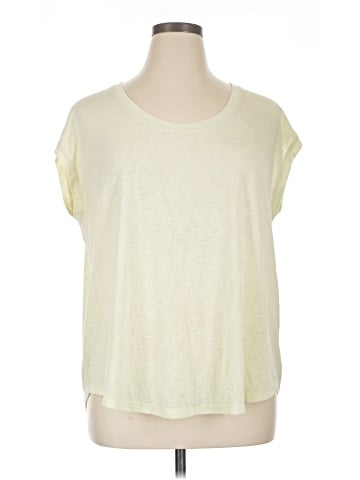 Athleta Short Sleeve T-Shirt (view 1)