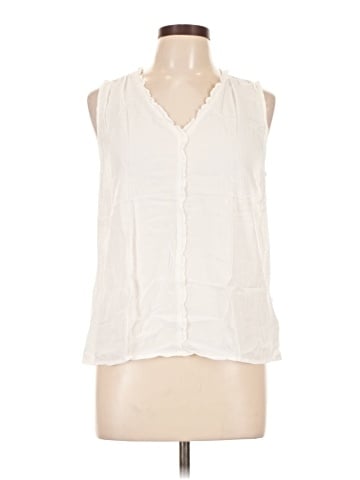 Gap Sleeveless Button-Down Shirt (view 1)