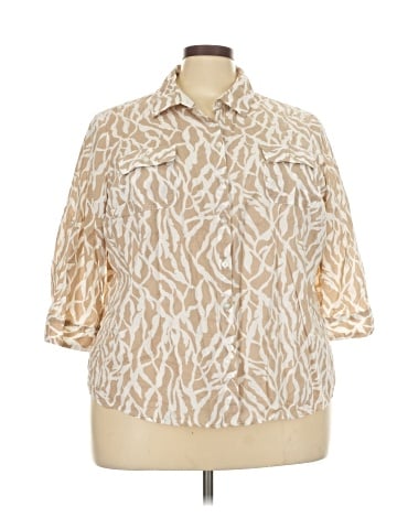 Croft & Barrow 3/4 Sleeve Button-Down Shirt (view 1)