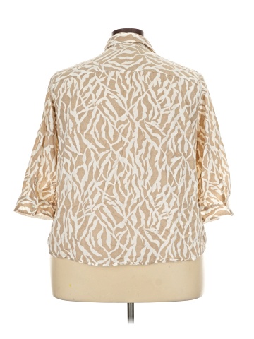 Croft & Barrow 3/4 Sleeve Button-Down Shirt (view 2)