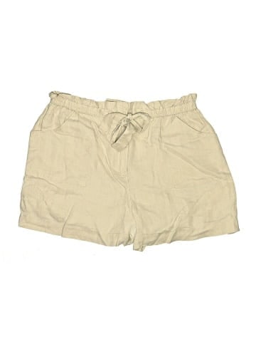 Lucy & Laurel Khaki Shorts (view 1)