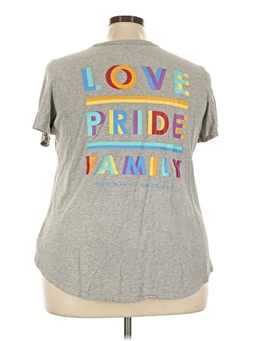 Old Navy Short Sleeve T-Shirt (view 2)