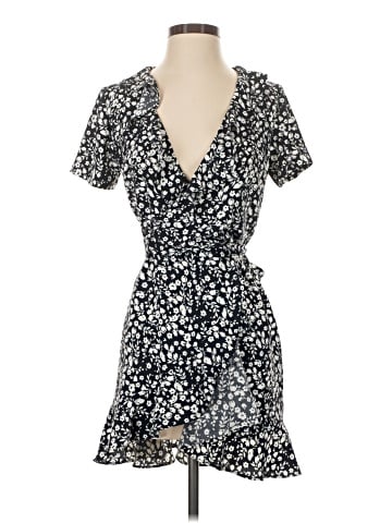 Ann Taylor LOFT Outlet Cocktail Dress (view 1)