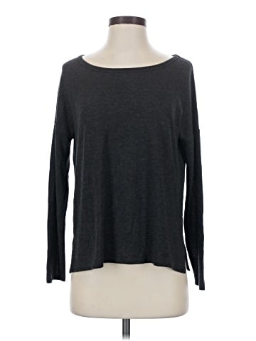 Victoria's Secret Long Sleeve T-Shirt (view 1)