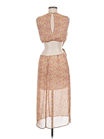 Le Lis Casual Dress (view 2)