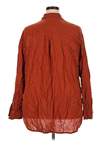 Old Navy Long Sleeve Button-Down Shirt (view 2)