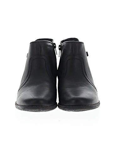 Earth Origins Ankle Boots (view 2)