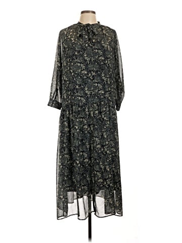 Uniqlo Casual Dress (view 1)