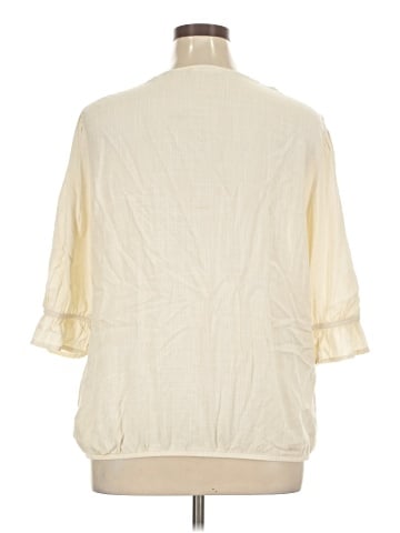 Maurices 3/4 Sleeve Blouse (view 2)