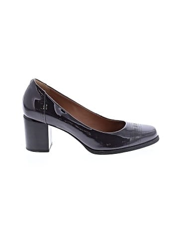 Clarks Heels (view 1)