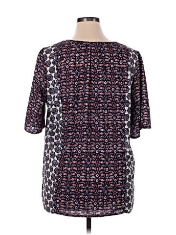 Weekend Suzanne Betro Short Sleeve Blouse (view 2)