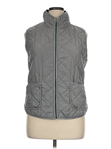 Market and Spruce Vest (view 1)