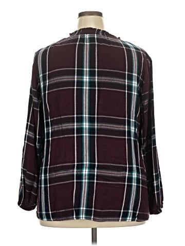 Lane Bryant 3/4 Sleeve T-Shirt (view 2)