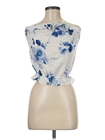 Gilly Hicks Tank Top (view 1)