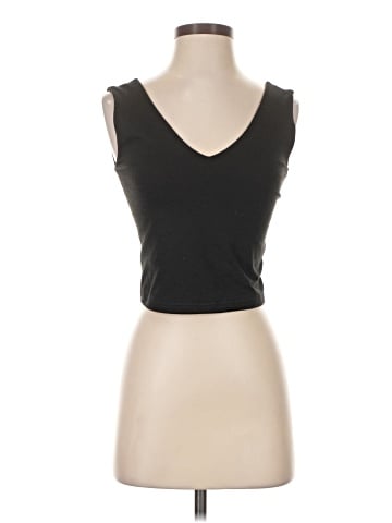 Old Navy Sleeveless T-Shirt (view 1)