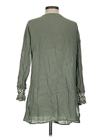 Venus 3/4 Sleeve Blouse (view 2)